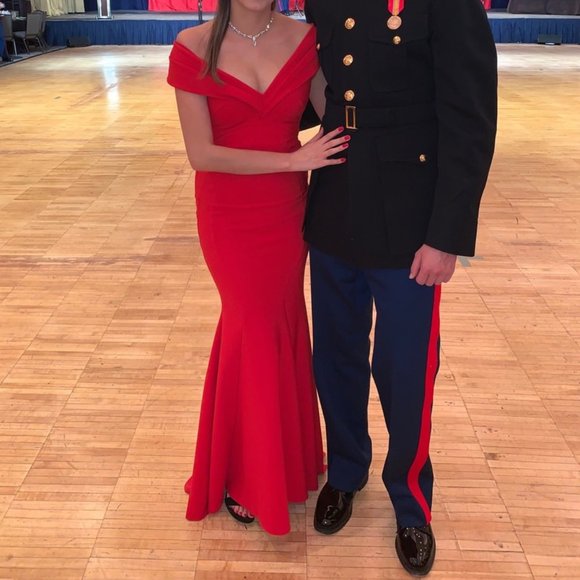 Gown Red Seamed Ponte Red Tally Dress - Picture 4 of 11